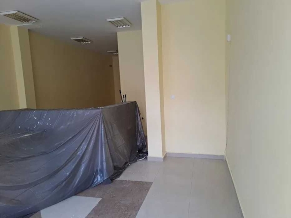 Магазин в Бургас, Възраждане - 76 кв.м за 409 €/кв.м - Снимка #1