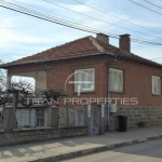 Къща в с. Чешнегирово, Област Пловдив - 170 кв.м за 718 €/кв.м - Снимка #1