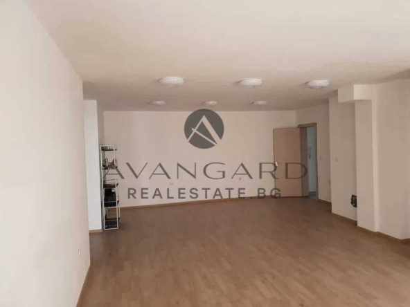 Офис в Пловдив, Кършияка - 121 кв.м за 1500 €/кв.м - Снимка #1