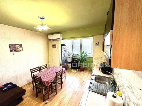 Тристаен апартамент в Пловдив, Христо Смирненски - 76 кв.м за 1829 €/кв.м - Снимка #1