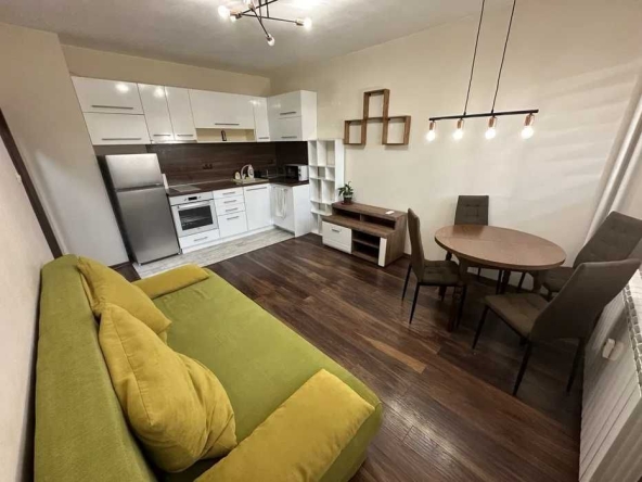 Дава се под наем Двустаен апартамент в София, Връбница 1 - 50 кв.м за 459 € - Снимка #1