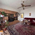 Тристаен апартамент в Пловдив, Кючук Париж - 110 кв.м за 2133 €/кв.м - Снимка #1