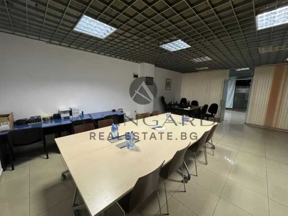 Офис в Пловдив, Център - 87 кв.м за 759 €/кв.м - Снимка #1