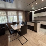 Дава се под наем Многостаен апартамент в София, Драгалевци - 240 кв.м за 1950 € - Снимка #1