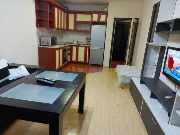 Дава се под наем Двустаен апартамент в Варна, Победа - 63 кв.м за 600 € - Снимка #1