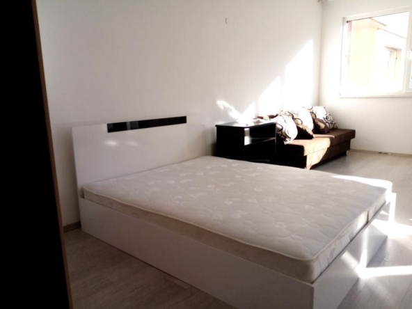 Дава се под наем Едностаен апартамент в София, Люлин 10 - 41 кв.м за 316.2 € - Снимка #1