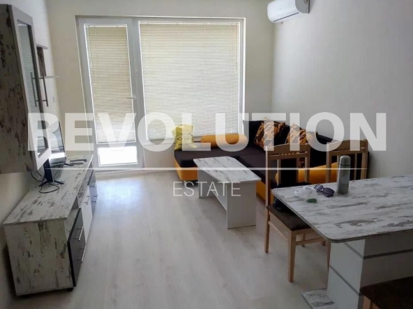 Дава се под наем Двустаен апартамент в Варна, Левски - 55 кв.м за 550 € - Снимка #1