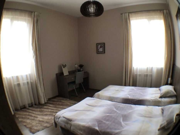 Тристаен апартамент в София, Дианабад - 106 кв.м за 1859 €/кв.м - Снимка #1