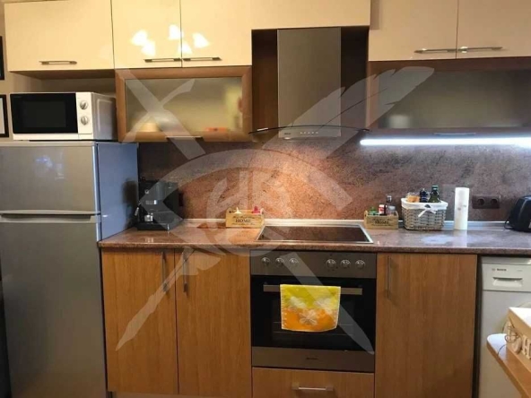 Дава се под наем Двустаен апартамент в Варна, Гръцка махала - 53 кв.м за 750 € - Снимка #1