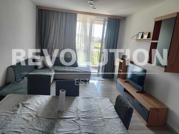 Дава се под наем Тристаен апартамент в Варна, Възраждане 1 - 85 кв.м за 500 € - Снимка #1