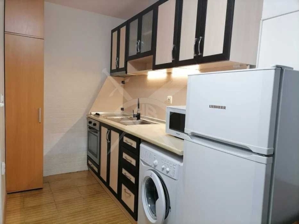 Дава се под наем Едностаен апартамент в Варна, Виница - 28 кв.м за 195 € - Снимка #1