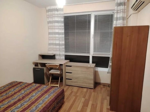 Дава се под наем Едностаен апартамент в Пловдив, Кършияка - 15 кв.м за 150 € - Снимка #1