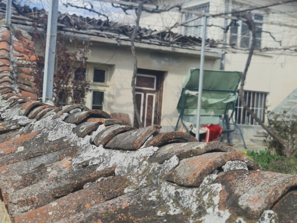 Къща в с. Яздач, Област Стара Загора - 180 кв.м за 195 €/кв.м - Снимка #1