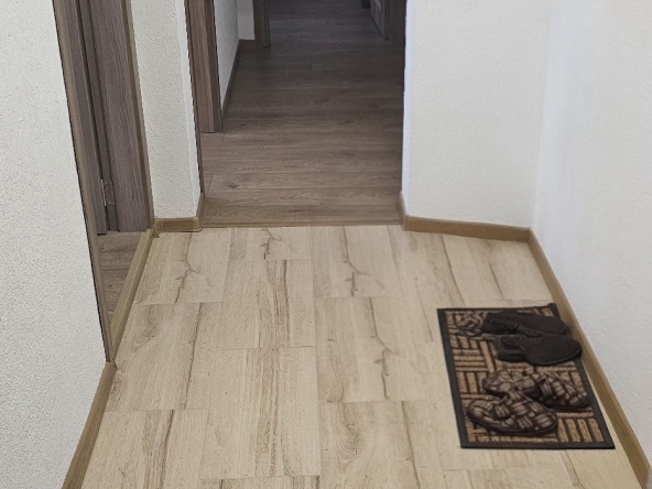 Двустаен апартамент в Пирдоп - 65 кв.м за 1524 €/кв.м - Снимка #1