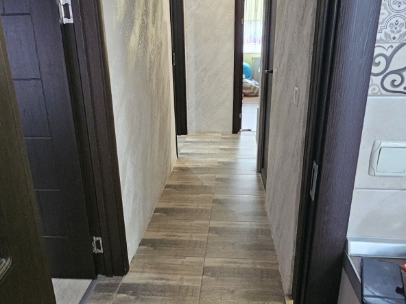 Тристаен апартамент в Ихтиман - 75 кв.м за 1054 €/кв.м - Снимка #1