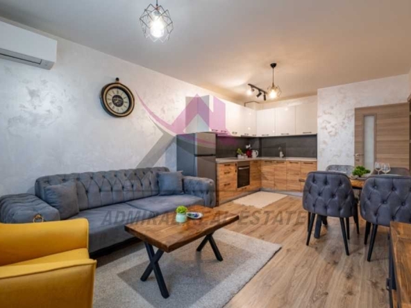 Дава се под наем Двустаен апартамент в Варна, Левски - 60 кв.м за 712.98 € - Снимка #1