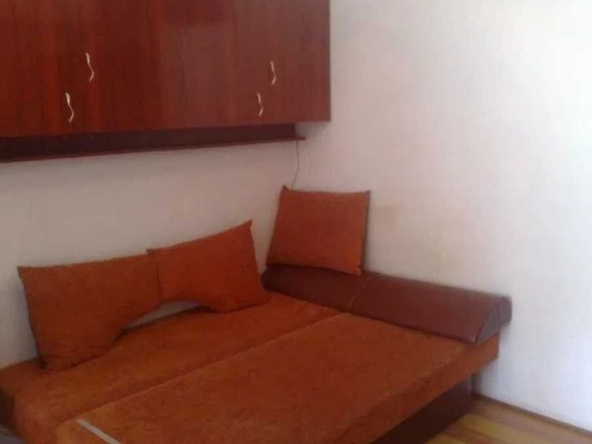 Дава се под наем Тристаен апартамент в Бургас, Сарафово - 80 кв.м за 397.8 € - Снимка #1