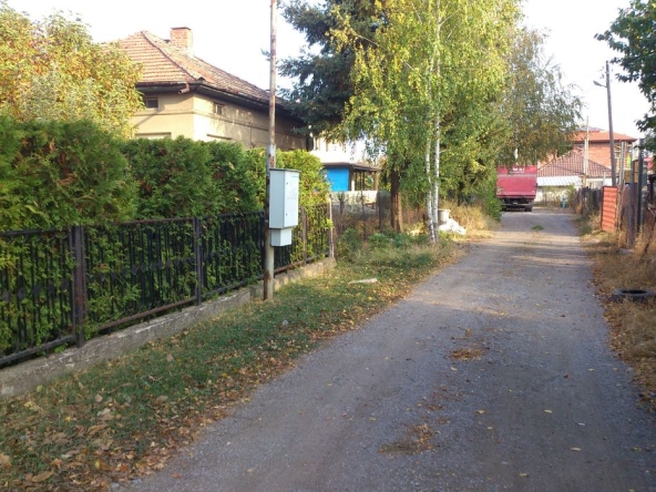 Парцел в Костинброд - 714 кв.м за 211 €/кв.м - Снимка #1