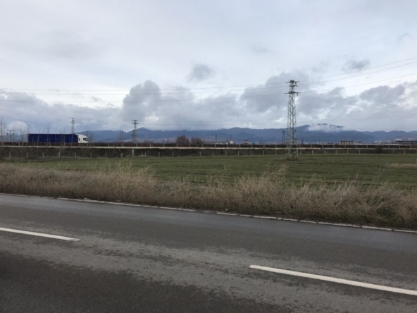 Парцел в с. Горни Богров, Област София-град - 3000 кв.м за 15 €/кв.м - Снимка #1