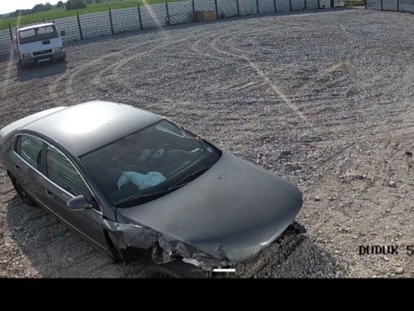 Дава се под наем Гараж / Паркомясто в София, Илиянци - 1000 кв.м за 25.5 € - Снимка #1