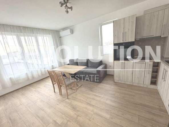 Дава се под наем Двустаен апартамент в Варна, Владислав Варненчик - 72 кв.м за 475 € - Снимка #1