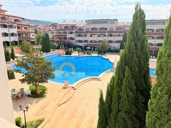 Четиристаен апартамент в Свети Влас - 25 кв.м за 7344 €/кв.м - Снимка #1