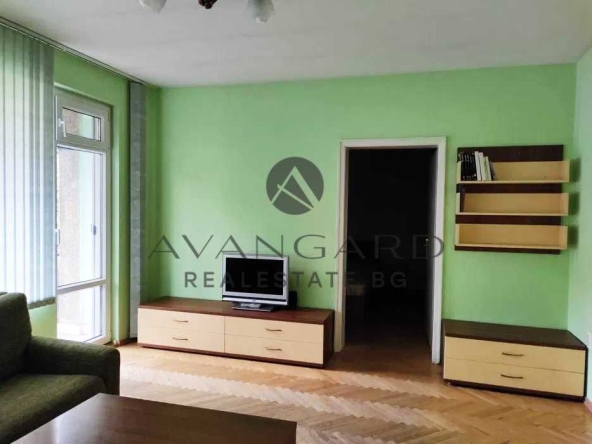Тристаен апартамент в Пловдив, Кючук Париж - 82 кв.м за 1599 €/кв.м - Снимка #1