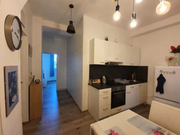 Дава се под наем Двустаен апартамент в Пловдив, Захарна фабрика - 60 кв.м за 290.7 € - Снимка #1