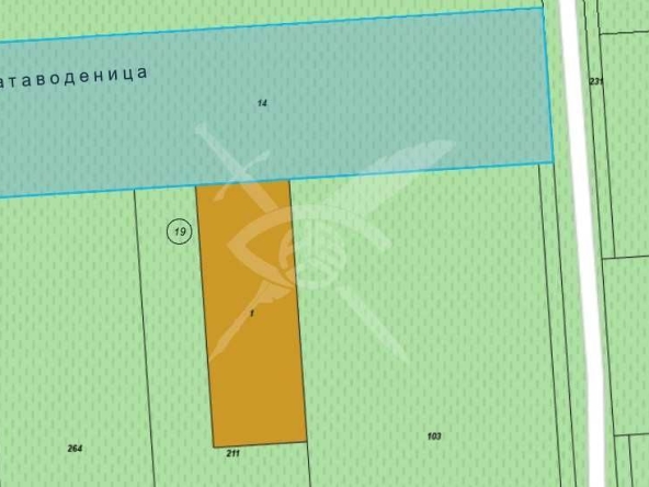 Земеделски имот в с. Марково, Област Пловдив -  кв.м за 53 €/дка - Снимка #1