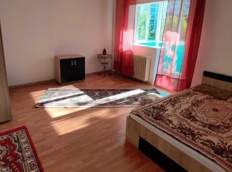 Дава се под наем Едностаен апартамент в Пловдив, Въстанически - 45 кв.м за 173.4 € - Снимка #1