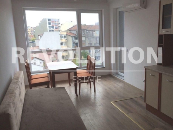 Дава се под наем Двустаен апартамент в Варна, Погреби - 55 кв.м за 350 € - Снимка #1