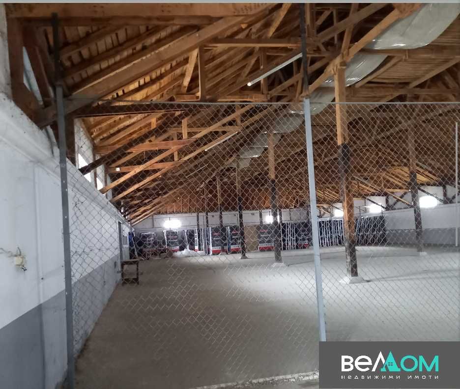 Дава се под наем Склад в Варна, Западна промишлена зона - 179 кв.м за 639.03 € - Снимка #1
