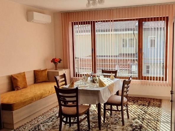 Дава се под наем Тристаен апартамент в Пловдив, Прослав - 100 кв.м за 459 € - Снимка #1