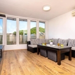 Дава се под наем Двустаен апартамент в Пловдив, Младежки Хълм - 65 кв.м за 495 € - Снимка #1