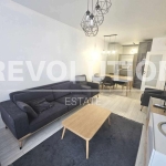 Дава се под наем Двустаен апартамент в Варна, Бриз - 78 кв.м за 900 € - Снимка #1