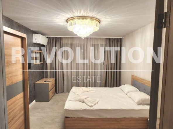 Дава се под наем Тристаен апартамент в Варна, ХЕИ - 110 кв.м за 1246.44 € - Снимка #1
