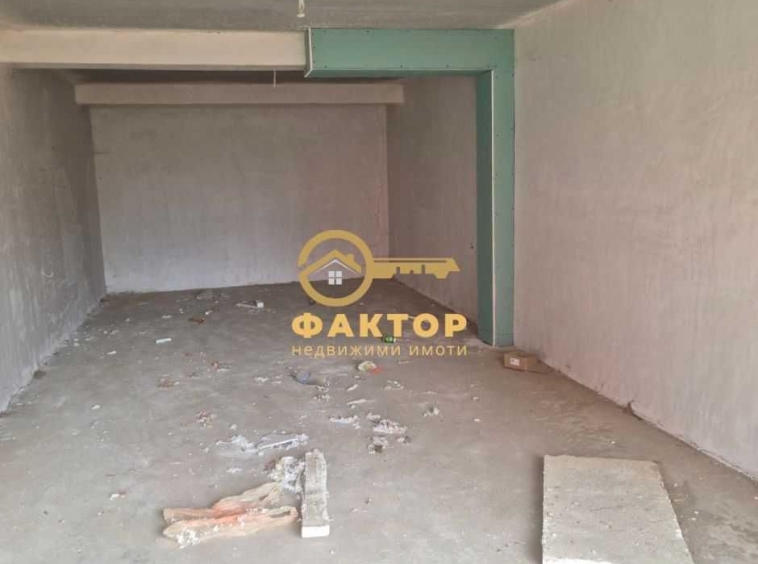 Гараж / Паркомясто в Пловдив, Христо Смирненски - 25 кв.м за 1040 €/кв.м - Снимка #1