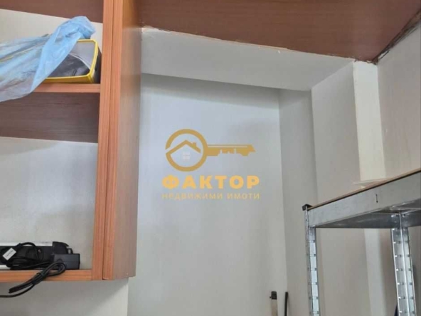 Магазин в Перущица - 47 кв.м за 1128 €/кв.м - Снимка #1