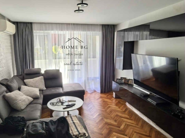 Дава се под наем Двустаен апартамент в София, Център - 64 кв.м за 484.5 € - Снимка #1