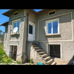 Къща в с. Ивански, Област Шумен - 890 кв.м за 25 €/кв.м - Снимка #1