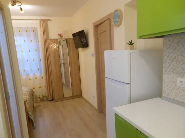 Дава се под наем Едностаен апартамент в Пловдив, Кършияка - 40 кв.м за 214.2 € - Снимка #1