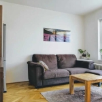 Дава се под наем Едностаен апартамент в Пловдив, Младежки Хълм - 33 кв.м за 183.6 € - Снимка #1