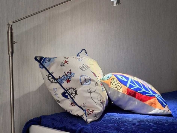 Дава се под наем Двустаен апартамент в Карлово - 59 кв.м за 433.5 € - Снимка #1