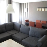 Дава се под наем Двустаен апартамент в Пловдив, Кършияка - 105 кв.м за 500 € - Снимка #1