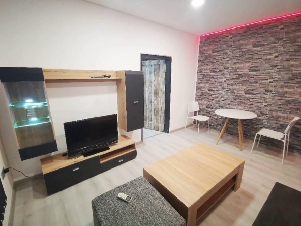 Дава се под наем Двустаен апартамент в София, Илинден - 55 кв.м за 750 € - Снимка #1