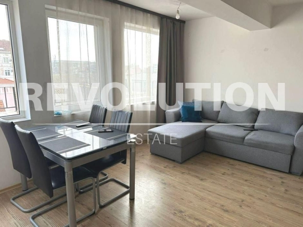 Дава се под наем Мезонет в Варна, Център - 75 кв.м за 897.6 € - Снимка #1