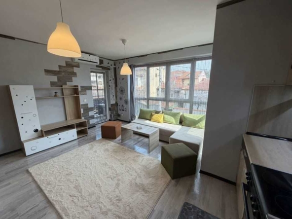 Дава се под наем Двустаен апартамент в София, Надежда 1 - 56 кв.м за 597.21 € - Снимка #1