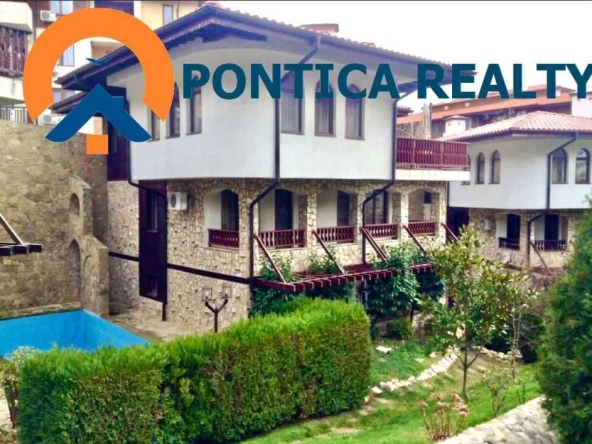 Къща в Свети Влас - 250 кв.м за 653 €/кв.м - Снимка #1