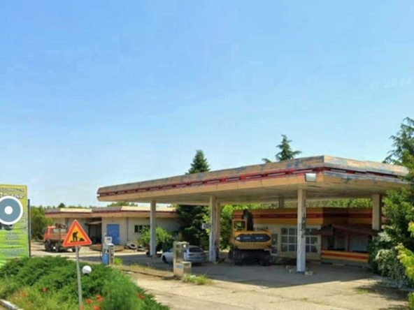 Дава се под наем Промишлена сграда в Сливо поле - 300 кв.м за 1545.81 € - Снимка #1
