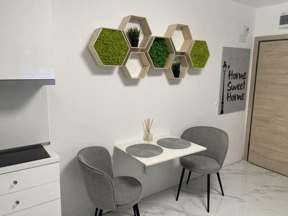 Дава се под наем Ателие в Пловдив, Кършияка - 40 кв.м за 306 € - Снимка #1